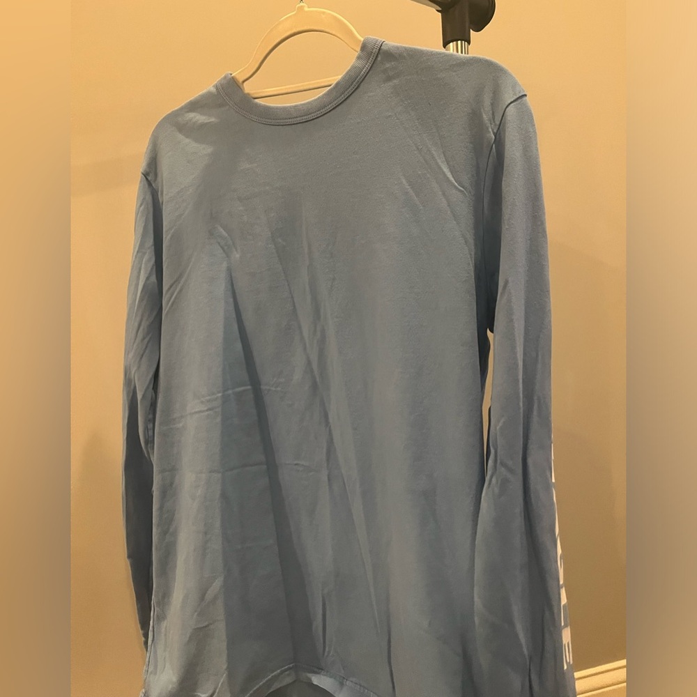 American eagle long sleeve